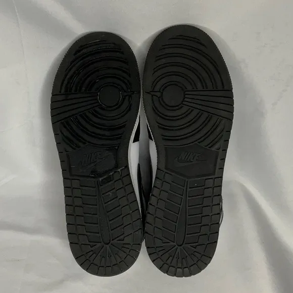Nike Air Jordan 1 Mid Hologram Kids Basketball Sneakers Black White 6Y
