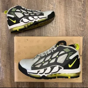 Nike Air Max Pillar 2012 Neutral Grey Volt