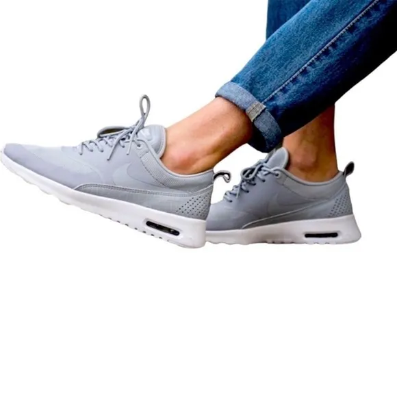 Nike Air Max Thea Gray