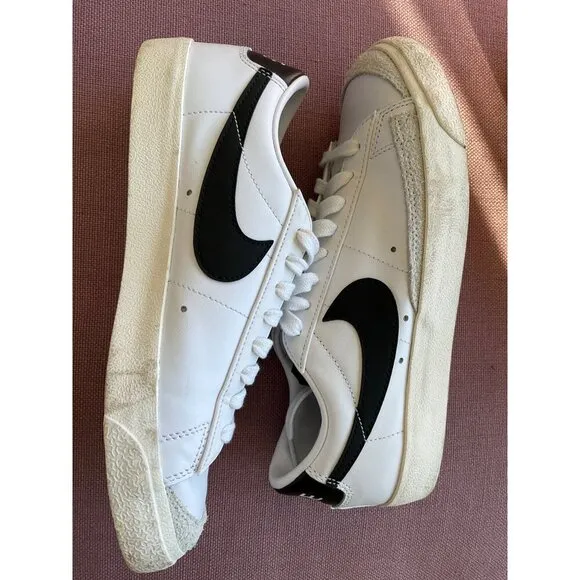 Nike Blazer Low '77 Sneakers in White Black Sail 8.5 with box Womens Athletic Sh