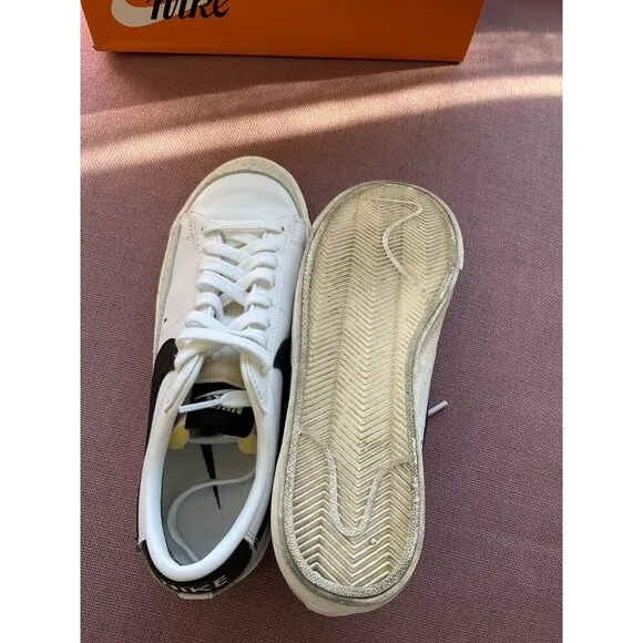 Nike Blazer Low '77 Sneakers in White Black Sail 8.5 with box Womens Athletic Sh