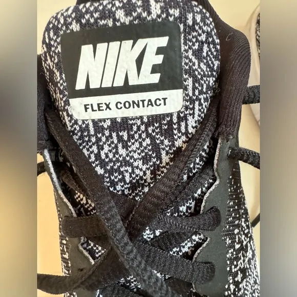 Nike Flex Running Sneakers Womens Black White Flex Contact Sneakers Size 7