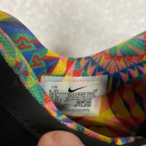 Nike Giannis Immortality 2 GS Kaleidoscope Youth Basketball DQ1943-002 size 6.5