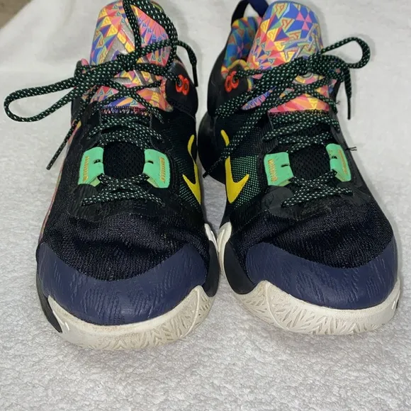 Nike Giannis Immortality 2 GS Kaleidoscope Youth Basketball DQ1943-002 size 6.5