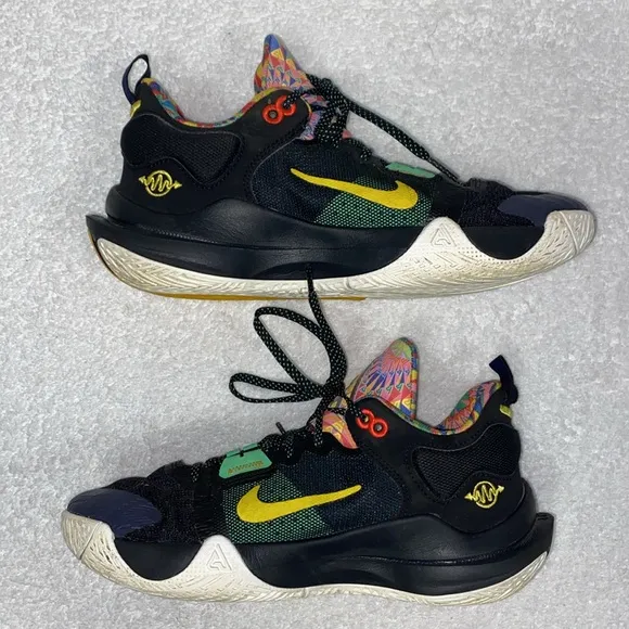 Nike Giannis Immortality 2 GS Kaleidoscope Youth Basketball DQ1943-002 size 6.5