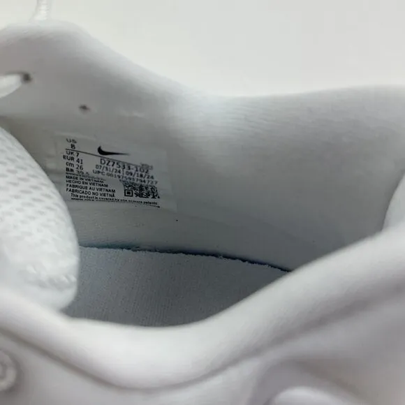 Nike Giannis Immortality 3 Mens White Basketball Shoes Sneakers DZ7533-102