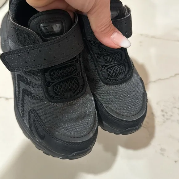 Nike kids air max TW sneakers