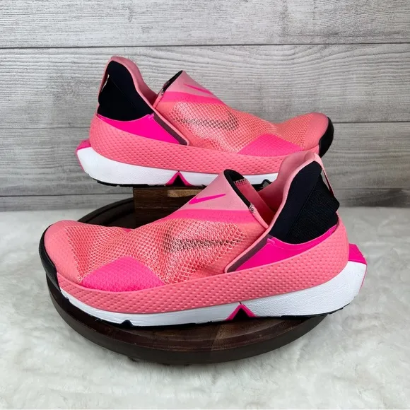 Nike Mens Go Flyease Pink Sneakers Shoes Size 9.5 DZ4860-600 NWT