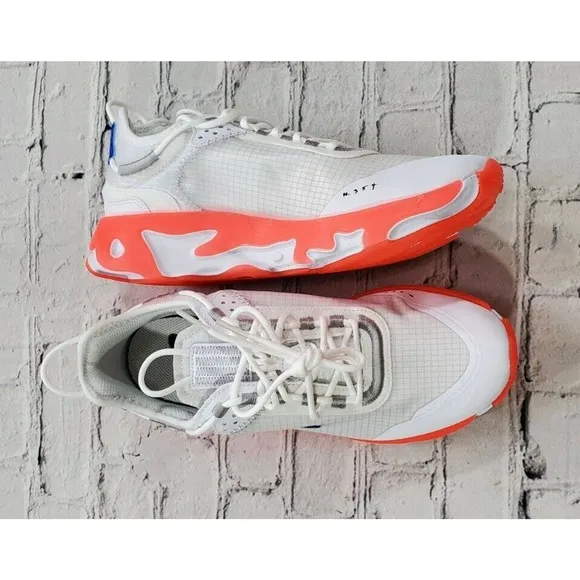 Nike React Live White Blue Orange CV1772 103 Sneakers MENS SIZE 8 WOMENS 9.5