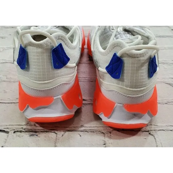 Nike React Live White Blue Orange CV1772 103 Sneakers MENS SIZE 8 WOMENS 9.5