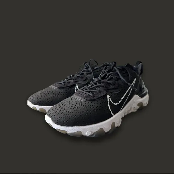 Nike React Vision Black &amp; White Sneakers – Lightweight Comfort size 10