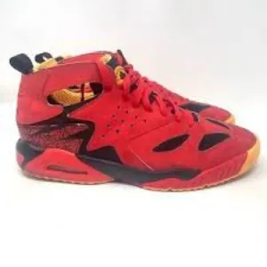 Nike Red and Black Air Tech Haurache Sneakers Dynamic Mid-Top Design