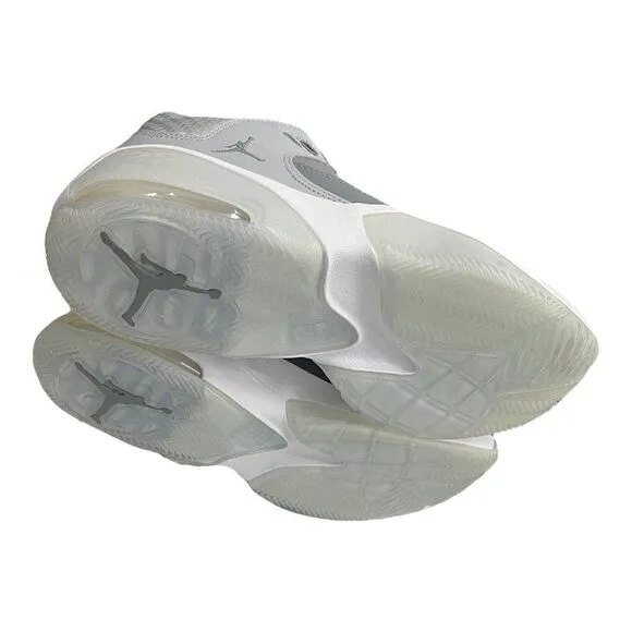 Nike Sneakers Youth 6.5 Air Jordan Max Aura 3 GS Women's 8  Wolf Grey Jumpman