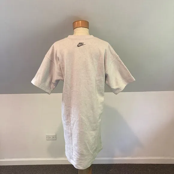 Nike Sportswear Dress in Platinum Tint