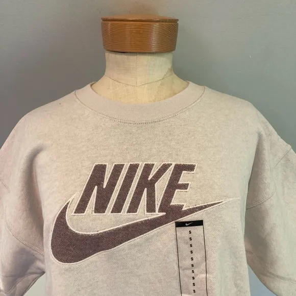 Nike Sportswear Dress in Platinum Tint