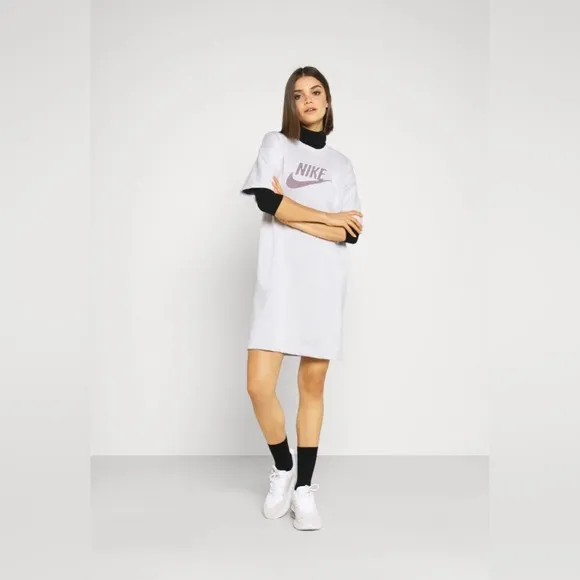 Nike Sportswear Dress in Platinum Tint