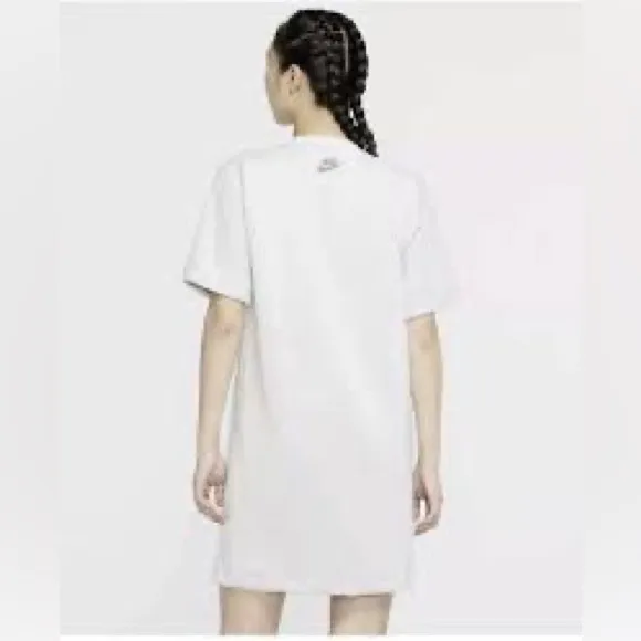 Nike Sportswear Dress in Platinum Tint