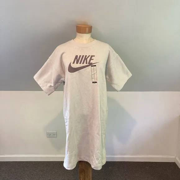 Nike Sportswear Dress in Platinum Tint