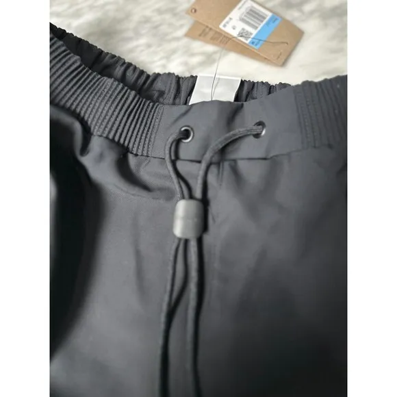 Nike Sportswear Tech Pack Shorts Woven Utility FB7528-010 Black Men's Medium