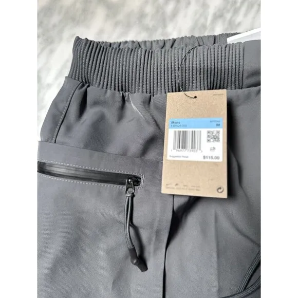 Nike Sportswear Tech Pack Shorts Woven Utility FB7528-068 Gray Mens Medium NEW