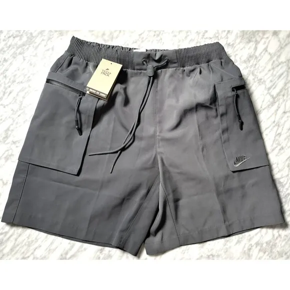 Nike Sportswear Tech Pack Shorts Woven Utility FB7528-068 Gray Mens Medium NEW