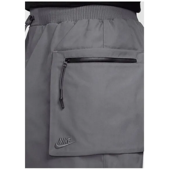 Nike Sportswear Tech Pack Shorts Woven Utility FB7528-068 Gray Mens Medium NEW