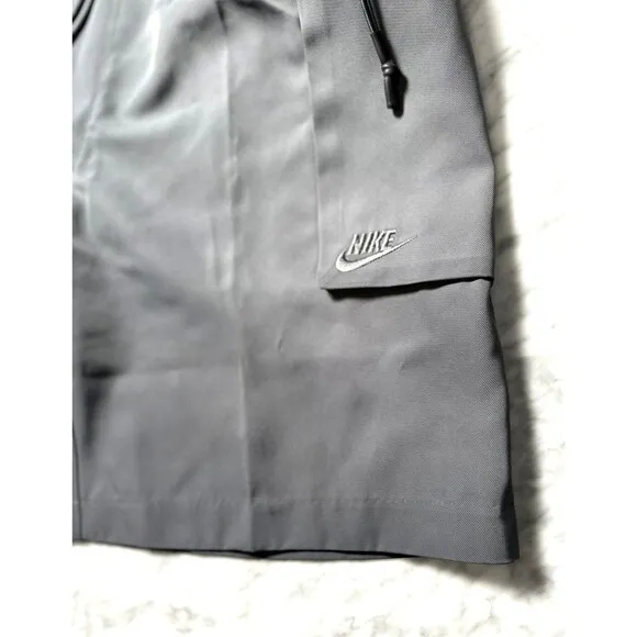 Nike Sportswear Tech Pack Shorts Woven Utility FB7528-068 Gray Mens Medium NEW