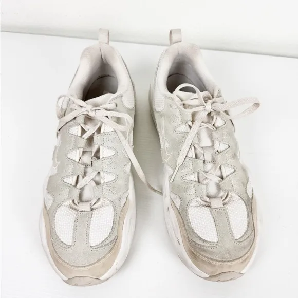 Nike Tech Hera Casual Sneakers Womens Size 10 nuetral color