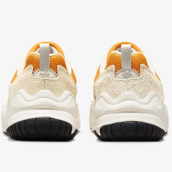 Nike Tech Hera Shoes