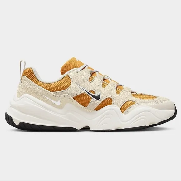 Nike Tech Hera Shoes