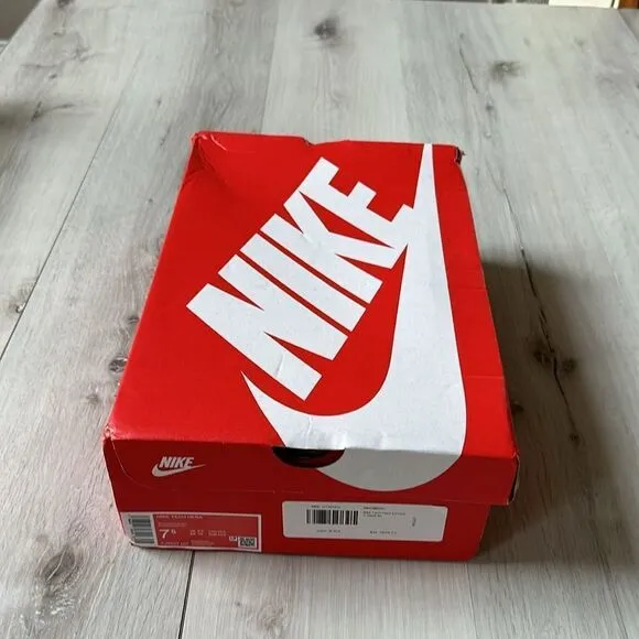 Nike Tech Hera Men's Shoes White/Black 7.5 New in box