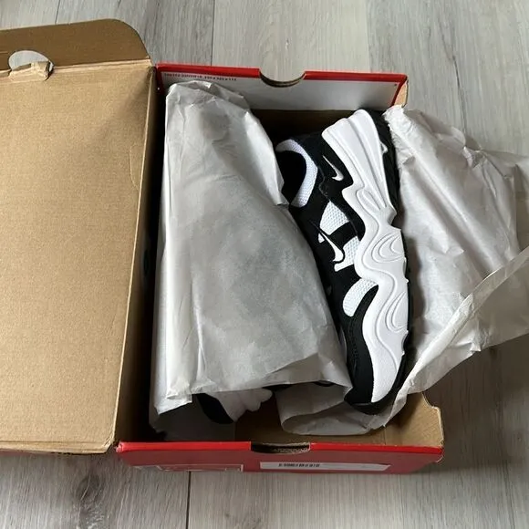 Nike Tech Hera Men's Shoes White/Black 7.5 New in box