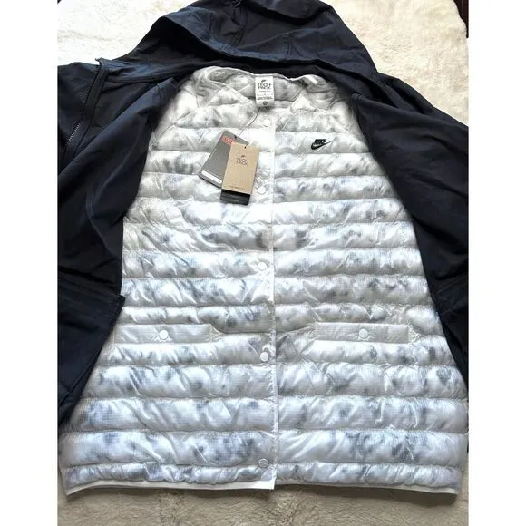 Nike Women Medium Sportswear Therma-FIT Tech Pack 3-in-1 Jacket DD4660-010