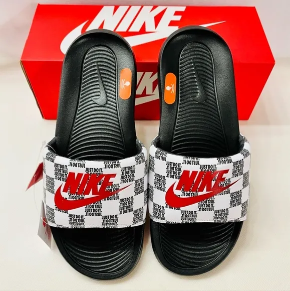 NikeVictory 1 Slides Rare Dead Stock! These Have A Bunch Of New Comfort FeaAdded