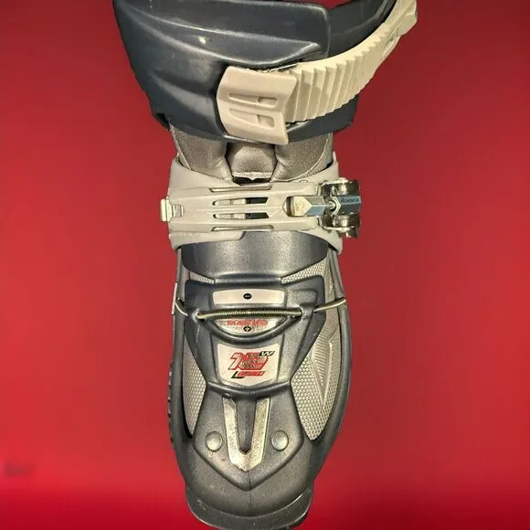 Nordica Women’s Gray Ski Boots Size 6 (23)Thermo Comfort Fit 275 Mm Energy Rail