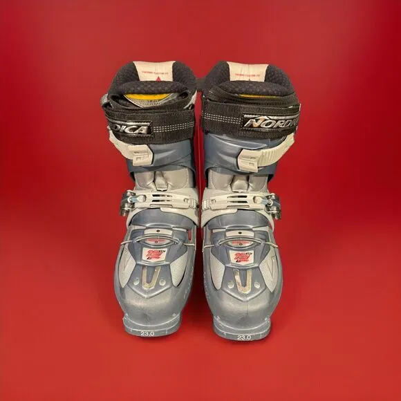 Nordica Women’s Gray Ski Boots Size 6 (23)Thermo Comfort Fit 275 Mm Energy Rail