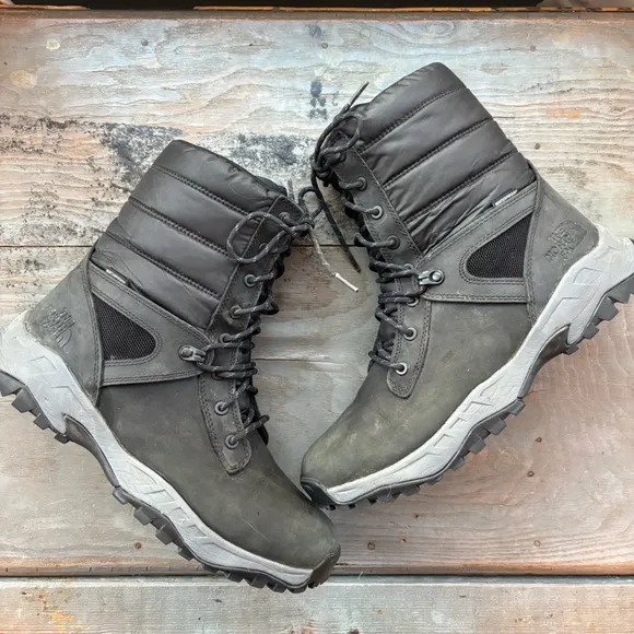 North Face Thermo Ball zip up waterproof winter boots | size 8.5
