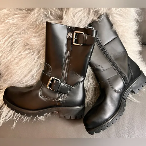 NWOB $259 ECCO Tray Tech Black Leather Biker Style Boots