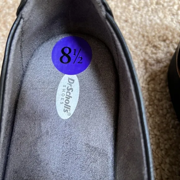 NWOB! DR SCHOLL'S Size 8.5 black Webster loafers