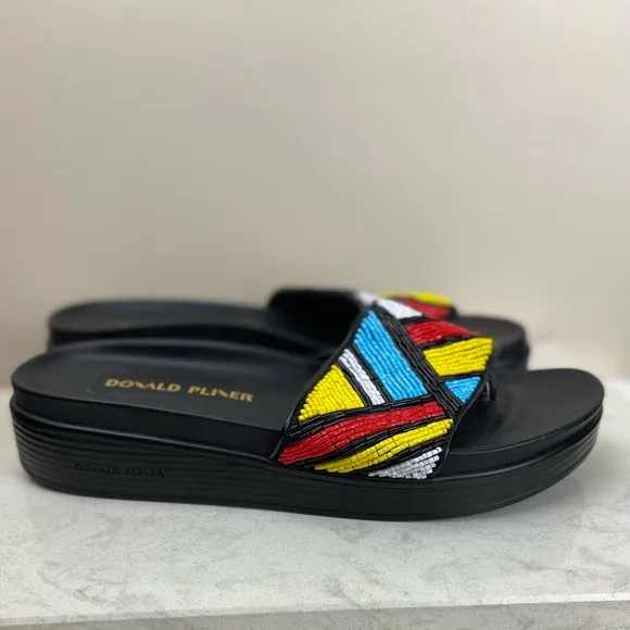 NWOT Donald J Pliner AQUA COMBO Red Blue Yellow Beaded Fiji Sandal