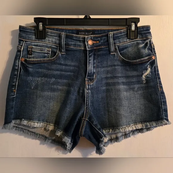 NWOT | Judy Blue | Mila Mid Rise Crochet Detailed Denim Shorts | Size: 7/28