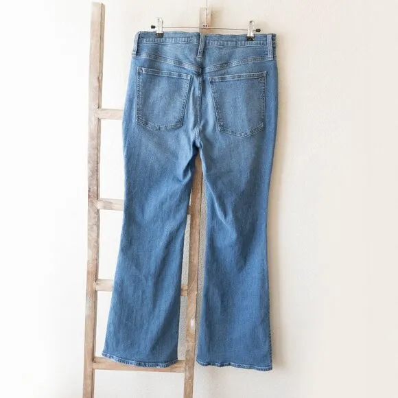 NWOT! MADEWELL FLARE JEANS NO DISTRESSING MEDIUM BLUE WASH DENIM SZ 31