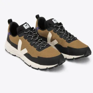 NWOT Veja Dekkan Alveomesh Sneaker Size 7 Women’s