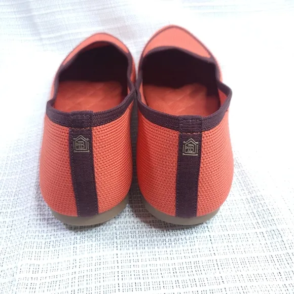 NWOT Women's Birdies Shoes Birdies Blackbird Coral Reef Knit Flat Loafers Size 7