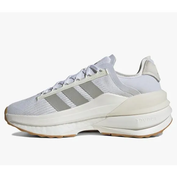 NWT ADIDAS WOMEN’s AVRYN_X SHOES IN CLOUD WHITE. SIZE 10. No Box
