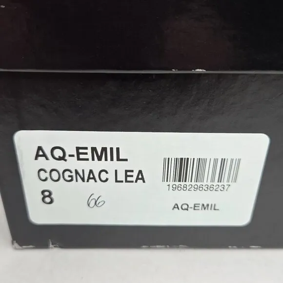 NWT Aqua Women's Emil Cognac Leather Sandals Flats