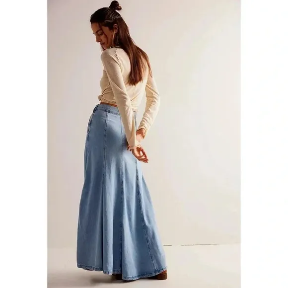 NWT Free People Catch The Sun Denim Jean Flowy Maxi Skirt Light Indigo Blue
