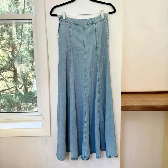 NWT Free People Catch The Sun Denim Jean Flowy Maxi Skirt Light Indigo Blue