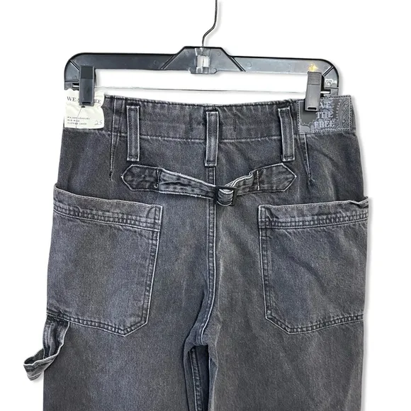 NWT Free People we the free major league mid rise black cargo jeans pants 25