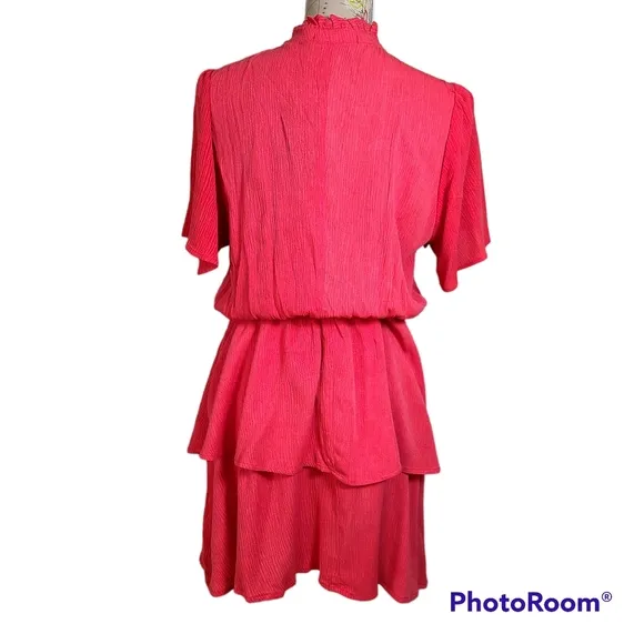 NWT Gibson Look Red Short Flutter Sleeves Layered Tiered Mini Dress Size Medium